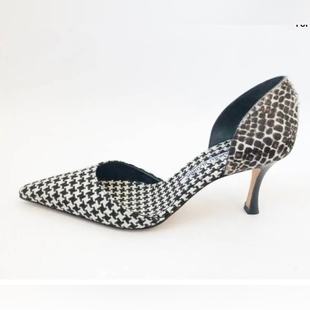 Manolo Blahnik | Houndstooth Animal Print Leather Kitten Heel | Size: 40.5